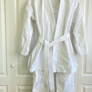 Plain White Heavy Weight Karate/ Tokaido Uniform